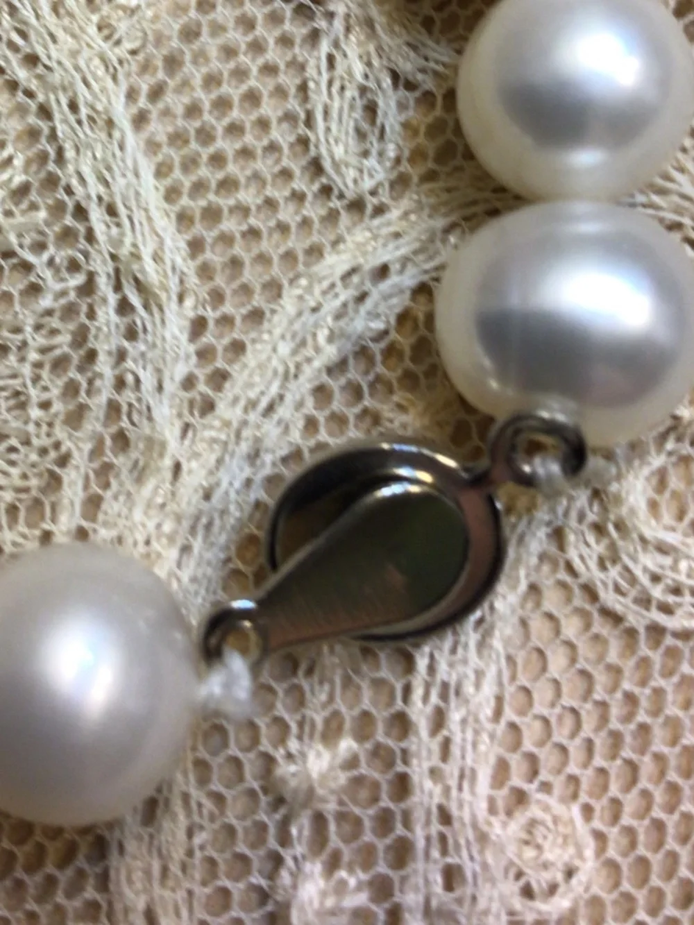 Classic Freshwater White Pearl Bracelet Silver-tone Clasp